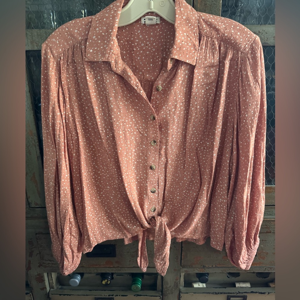 Billabong Pink Button-Up Blouse with Dots